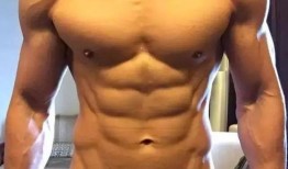 娱乐吃瓜酱肌肉男,娱乐吃瓜酱眼中的健身达人风采